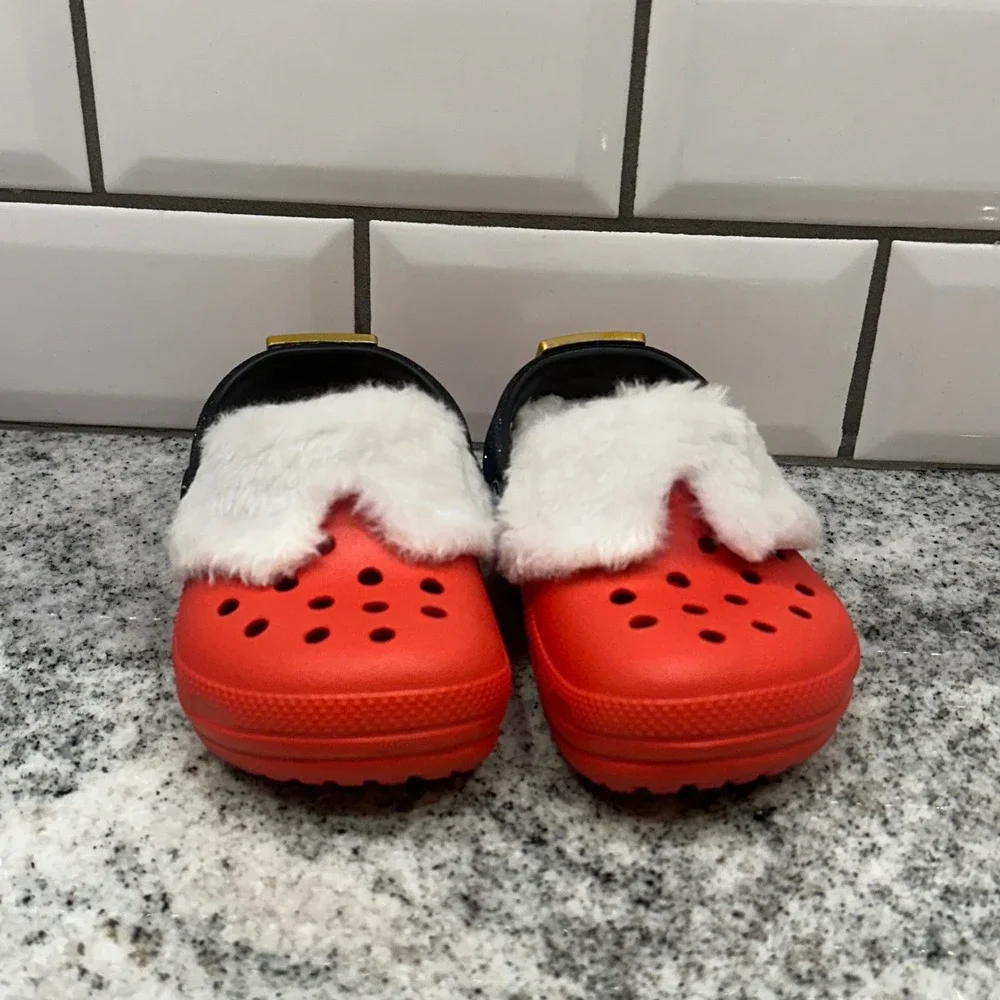 CROCS classic clog